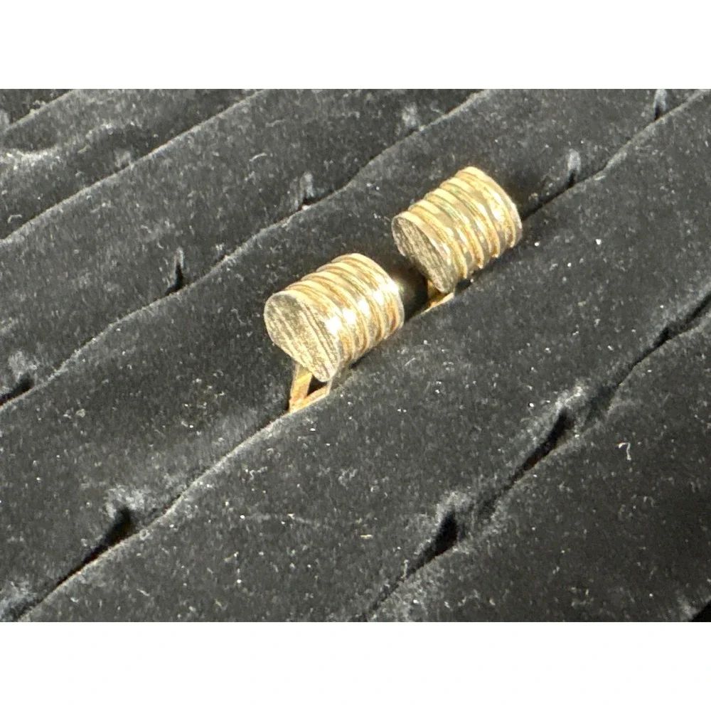 Vintage Gold Tone Ribbed Barrel Cufflinks Mid Century Modern Textured Mens